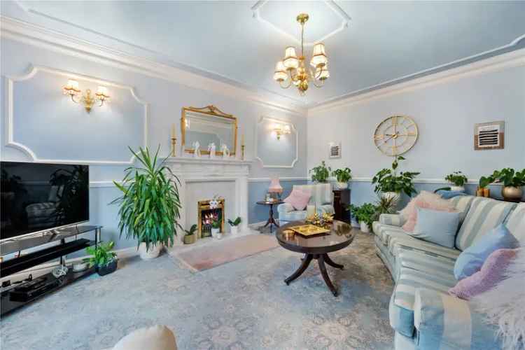 House For Sale in Wakefield, England