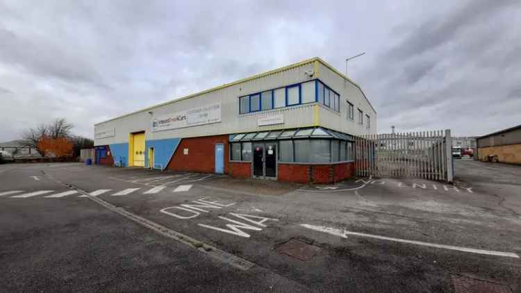 Industrial For Rent in Hull, England