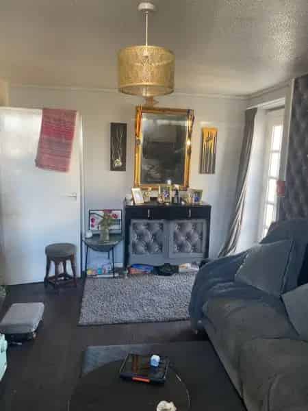 Spacious 3 Bedroom Maisonette Victorian Conversion