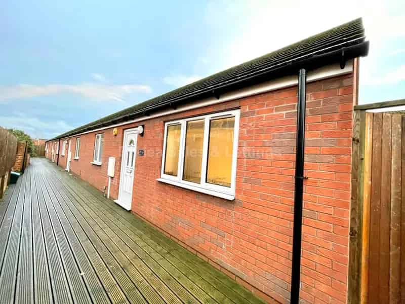 2 Bedroom Bungalow House to Rent City Centre