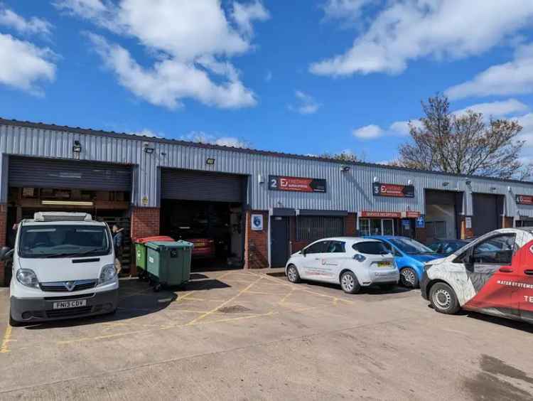 Industrial For Rent in Leeds, England