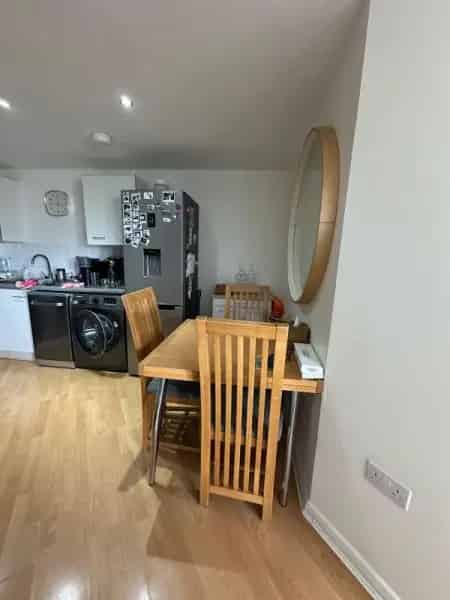 Flat For Rent , London, England