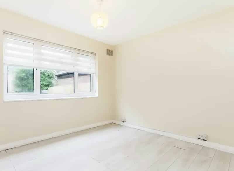 2 Bed Ground Floor Apartment Near Drayton Green and West Ealing Stations
