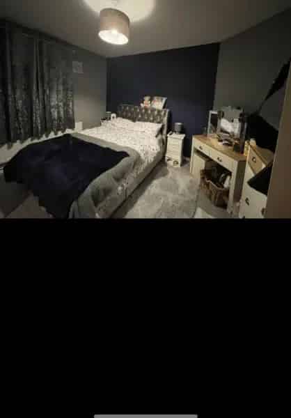 2 Bed Wheelchair Accessible Flat Private Garden New Kitchen & Bathroom