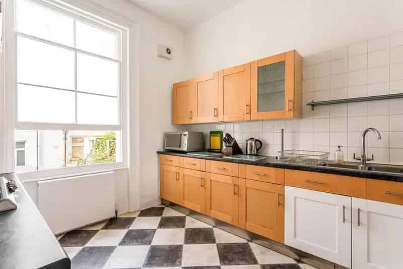 7 Bedroom House for Sale