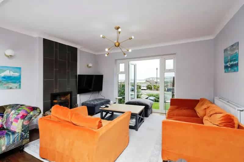 5 Bedroom Detached House Seaford Bishopstone Stunning Sea Views