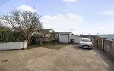 Stunning Detached Home in Littleham with Countryside Views