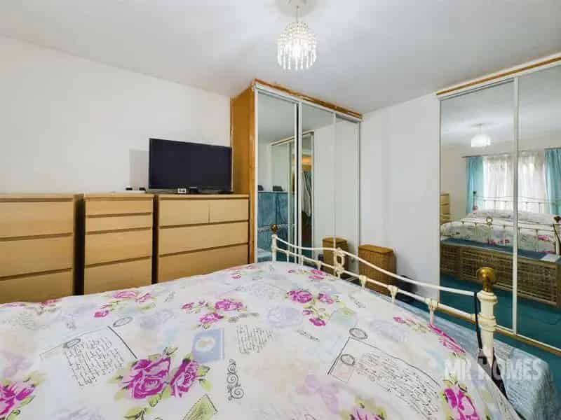 3 Bed Family Home for Sale