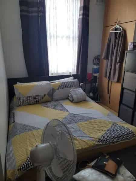 2-Bedroom Flat with Spacious Balcony