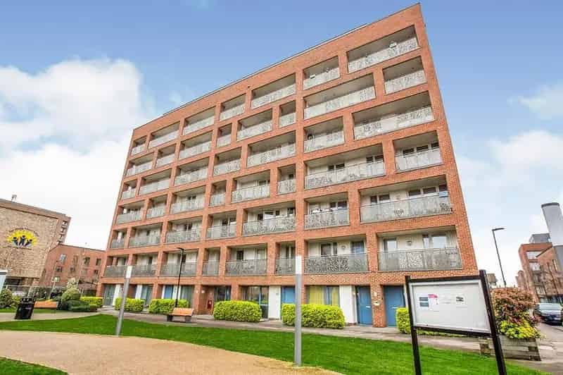 1 Bedroom Flat to Rent London E16 - Modern Luxury Apartment