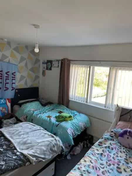 2 Bed Mews Flat with Garden - Quiet Area