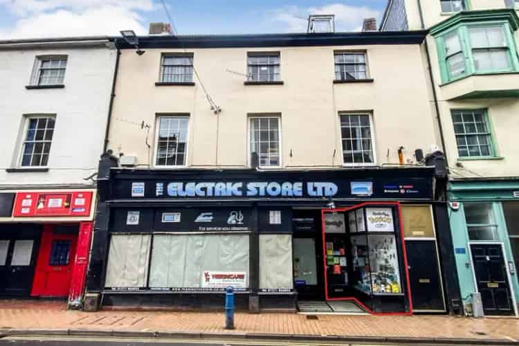 Retail Shop for Lease in Ilfracombe