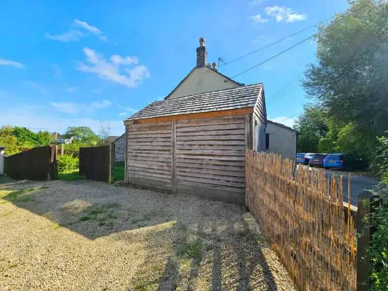 3 Bed Semi Detached Cottage For Sale