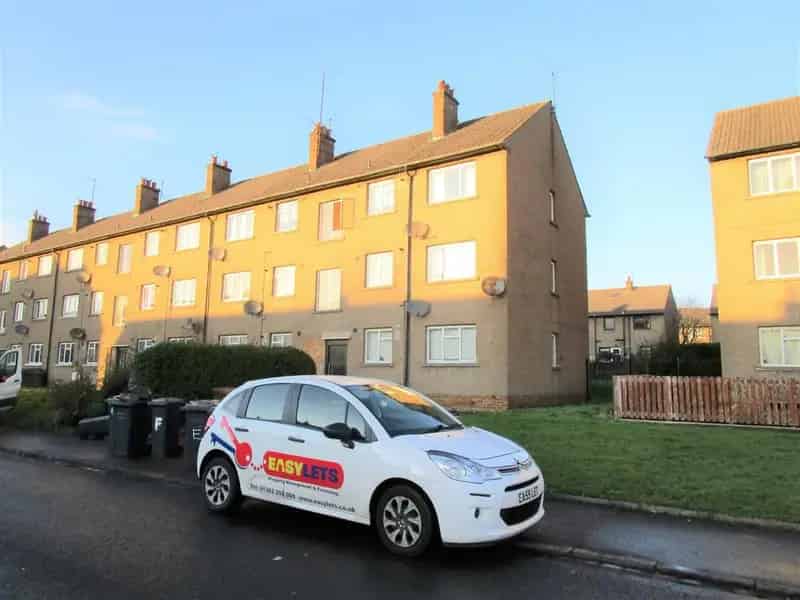 1 Bedroom Apartment to Rent Douglas Craigie