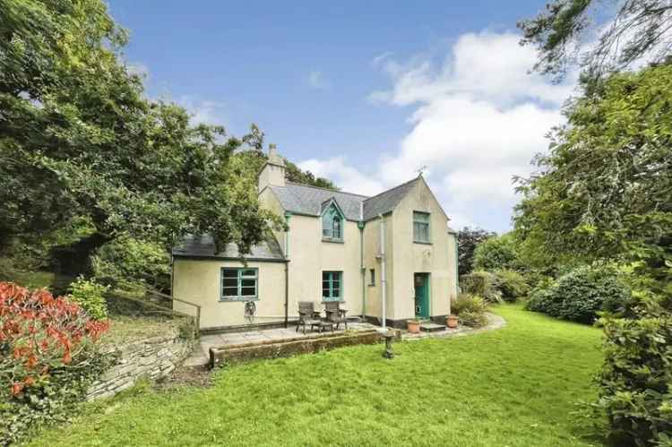 2 Bedroom Detached House for Sale