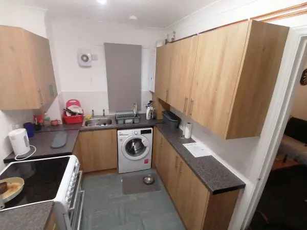 Flat For Rent in West Suffolk, England