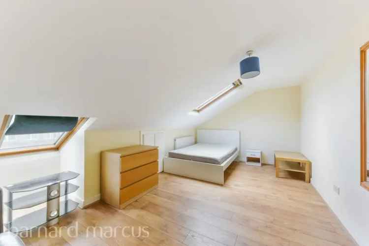 Spacious 4-Bedroom Flat Near Nine Elms Vauxhall Zero Deposit