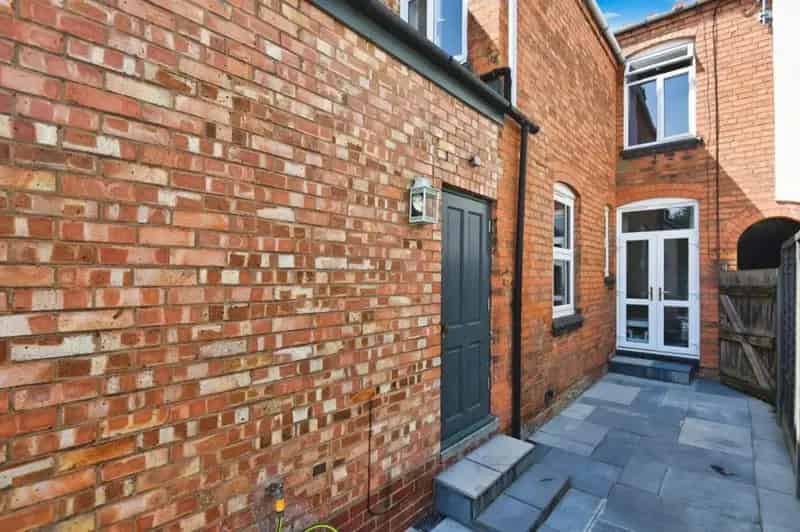3 Bed Semi-Detached House for Sale