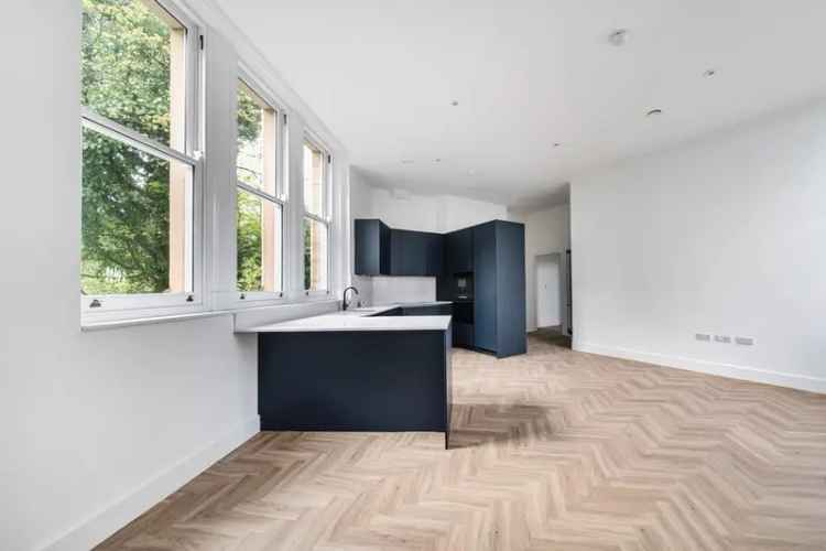 3 Bedroom Flat For Sale - New Build Apartment
