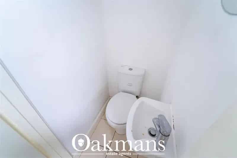 6 Bedroom 6 Ensuite HMO Property for Sale