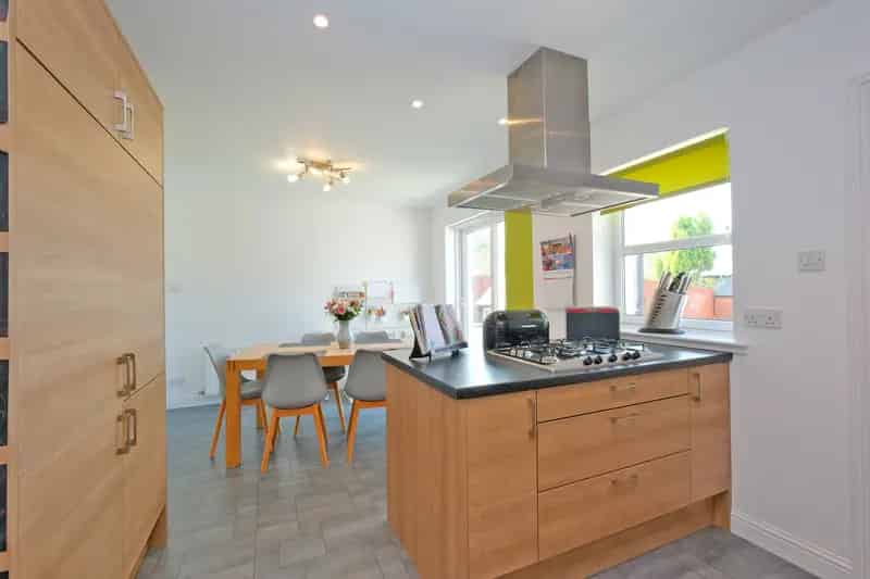 Four Bedroom Mid Terraced House Ferryhill