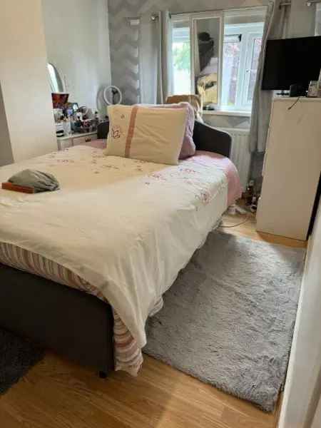 House For Rent in Birmingham, England