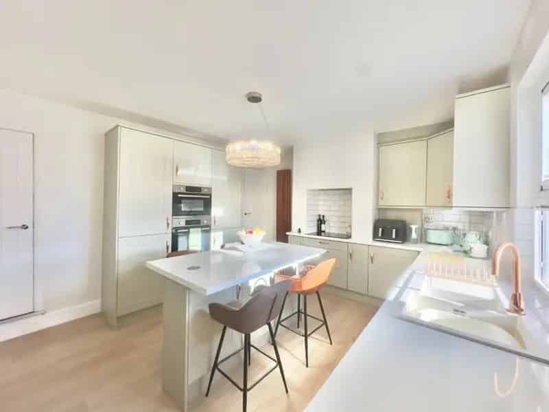 5 Bedroom House For Sale Elsecar Barnsley