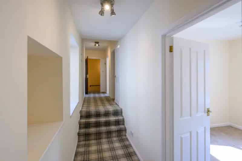 2 Bedroom Flat To Rent Available August 1 2025