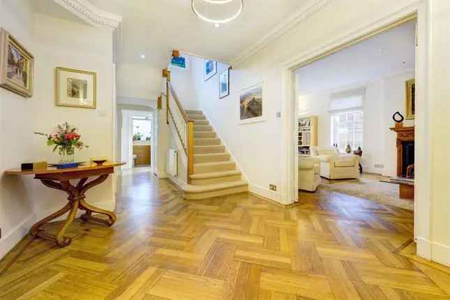 Detached Family Home Near Highgate School Kenwood