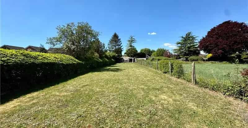3 Bedroom Bungalow for Sale Large Garden Family Home
