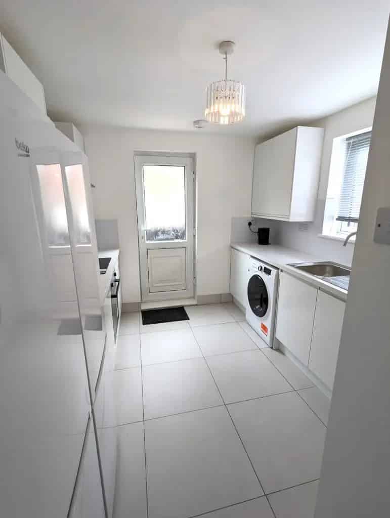 1 Bedroom House in South Bristol for Working Professionals