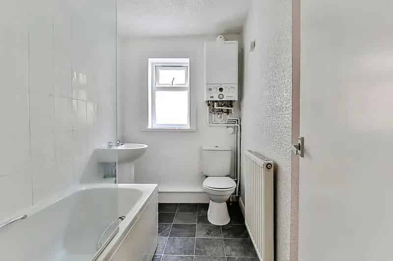 1 Bedroom Flat to Rent Scarborough South Cliff Esplanade
