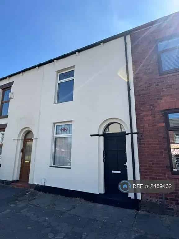 3 bedroom terraced house