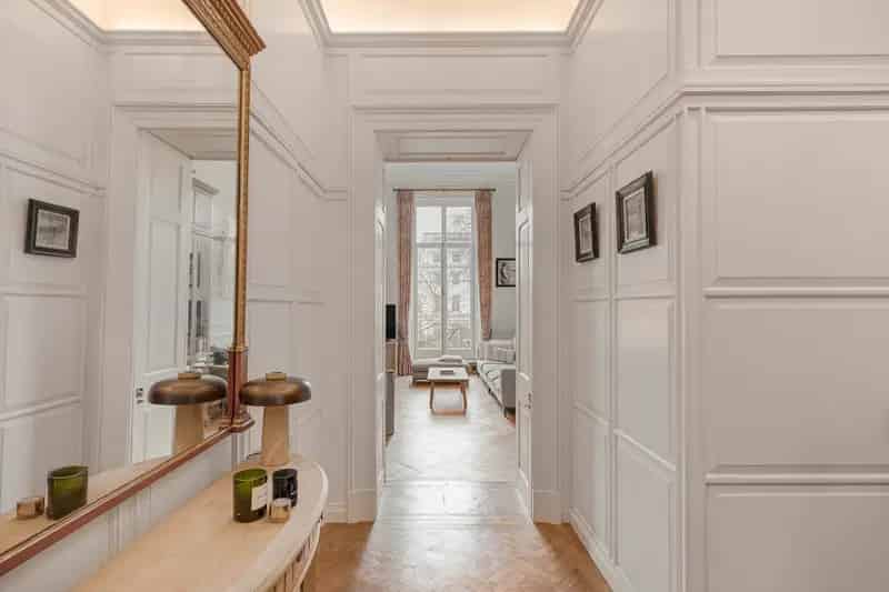 Marylebone Apartment:  Luxury Living in Bryanston Square