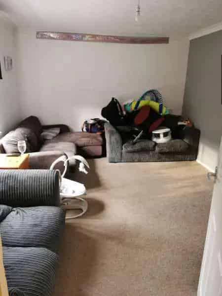 2 Bed Maisonette Huge Garden Driveway Near Shops Transport