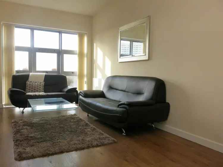 2 Bedroom Apartment to Rent in Birmingham