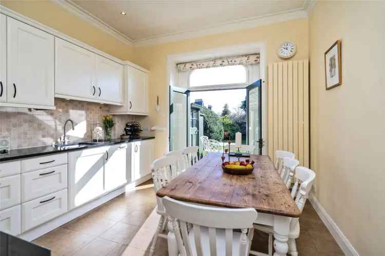 4 Bedroom Victorian Terrace House for Sale in Morningside Edinburgh