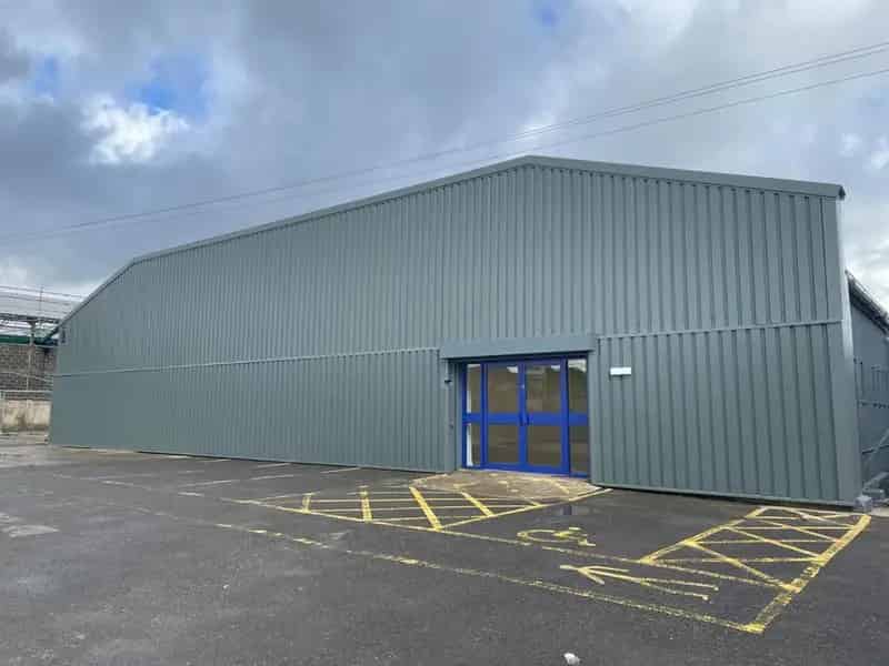 To Let Industrial Building with Large Yard Devizes