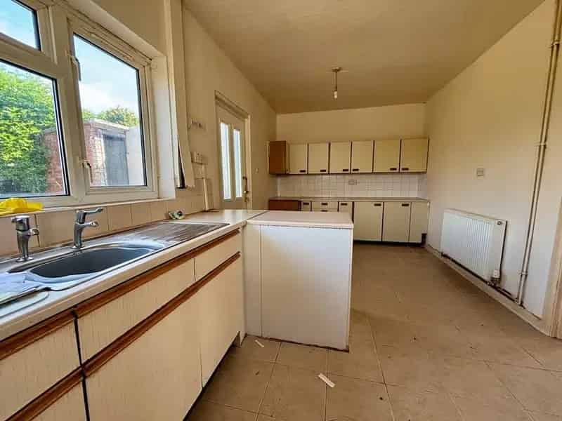 3 Bedroom Semi Detached House for Sale North Littleton Worcestershire