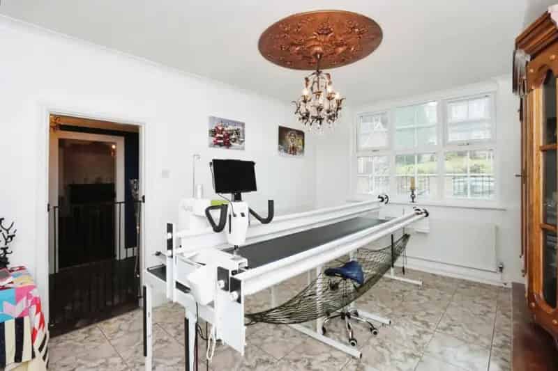 4 Bed Detached House for Sale