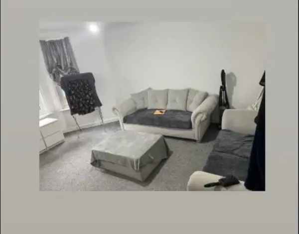 Flat For Rent in Folkestone and Hythe District, England