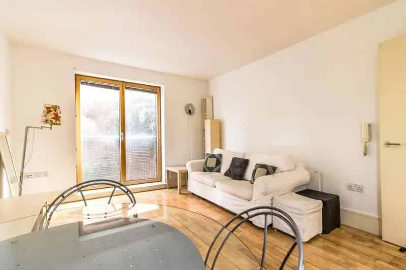 1 Bedroom City Centre Apartment Manchester - Available July 17 2025