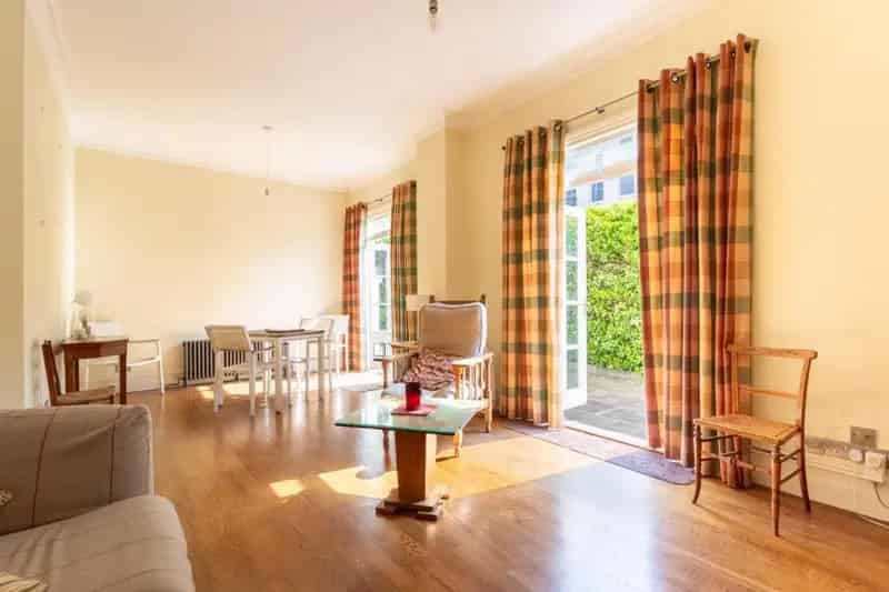 3 Bedroom Townhouse for Sale in Brighton's Kemptown