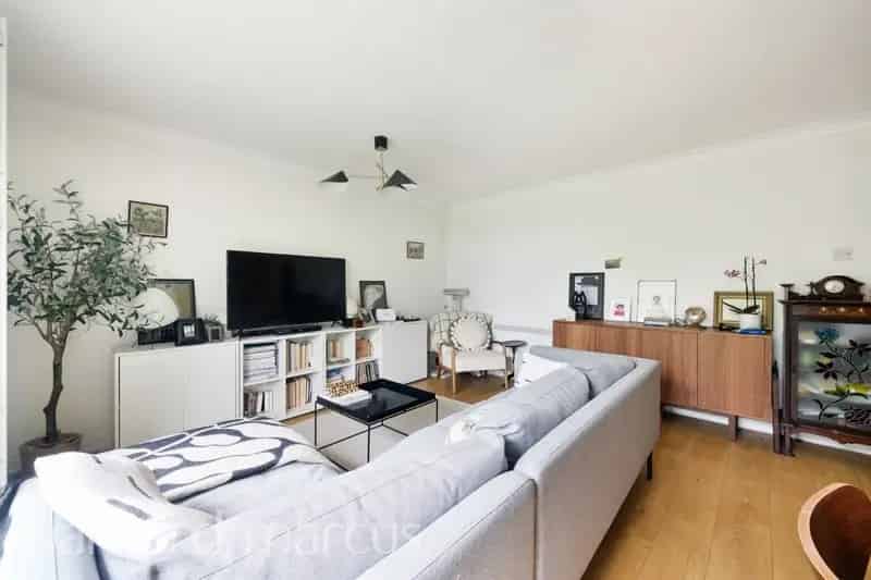 2 Bed Flat near Crystal Palace and Gipsy Hill Stations
