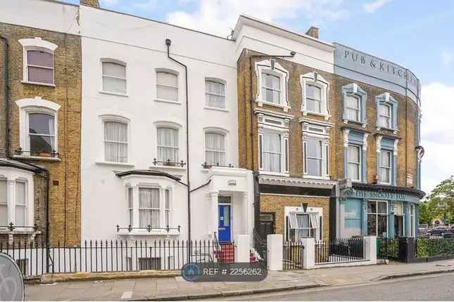 Maisonette to rent in Grosvenor Avenue, London N5