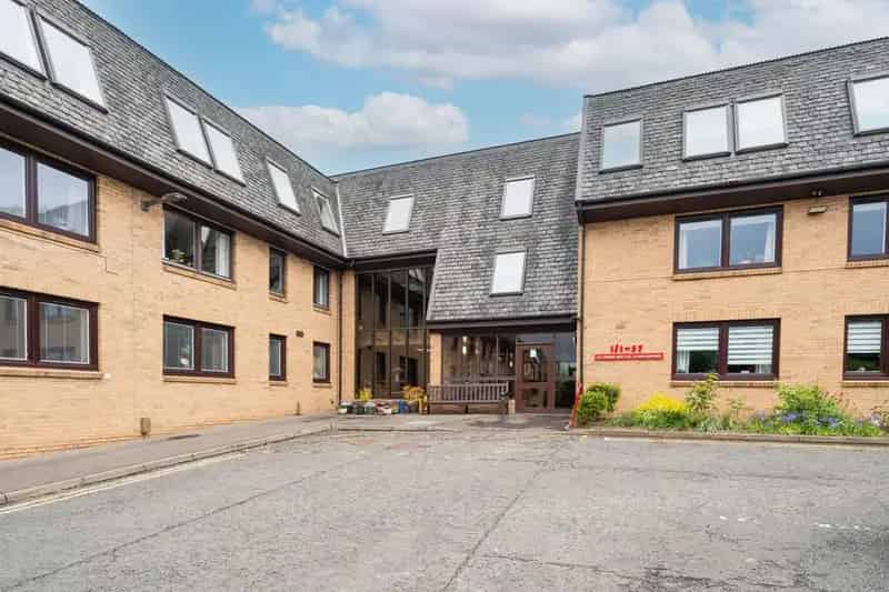 1 Bedroom Retirement Flat for Sale in Corstorphine