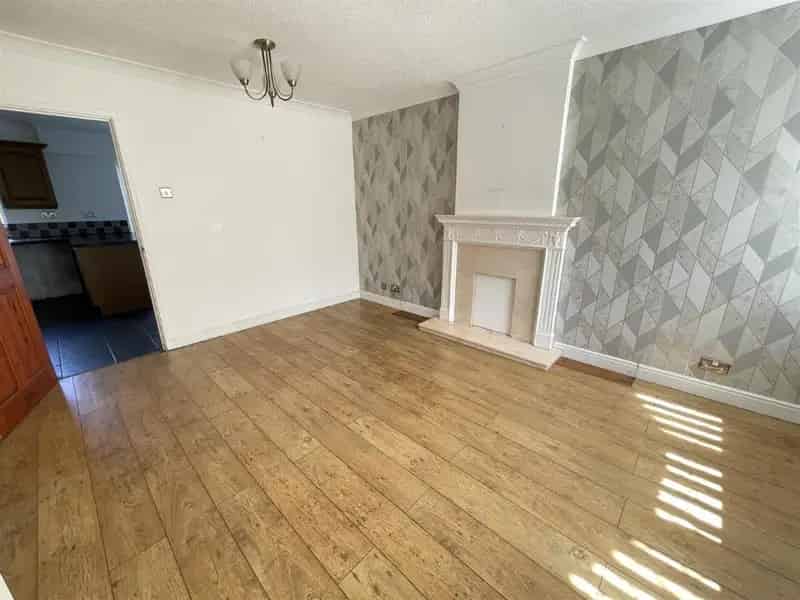 3 Bed Mid Terrace House For Sale Solihull