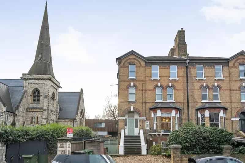 Two Bedroom Apartment Brockwell Park Victorian Building