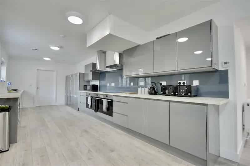 1 Bedroom House Share Student Halls Portsmouth All Bills Included