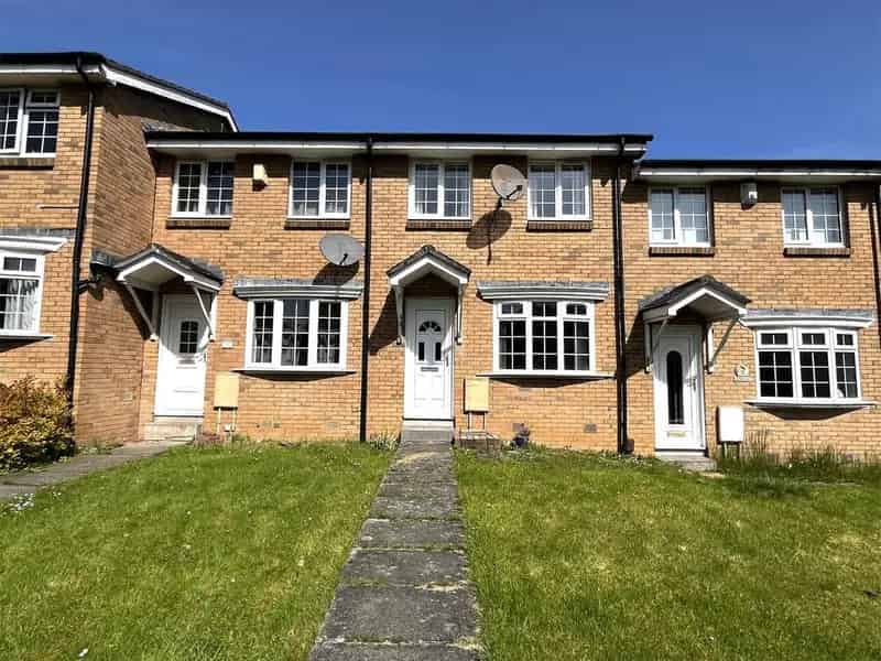 2 bedroom terraced house for sale